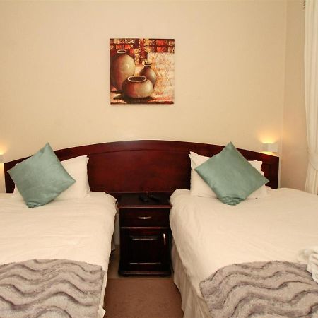 Addis Bed And Breakfast Durban Exteriör bild